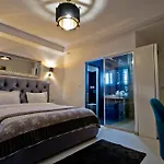 Premium Residence